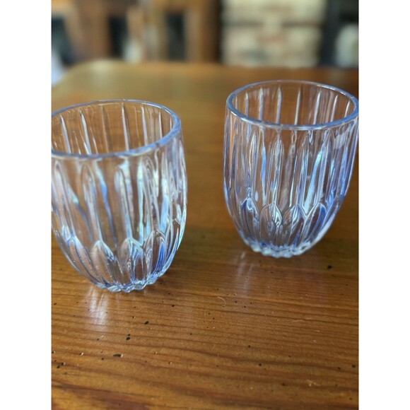 2 4” Blue Tinted Glass Tumblers Heavy Bottomed Catch Light Beautifully - Picture 3 of 9